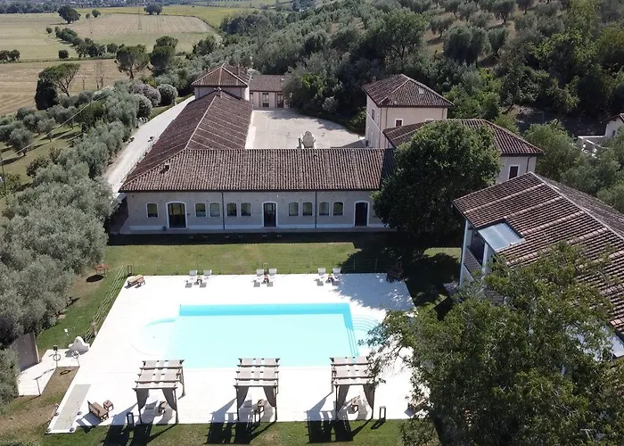 Borgo Pallavicini Mori Gospodarstwo agroturystyczne *
