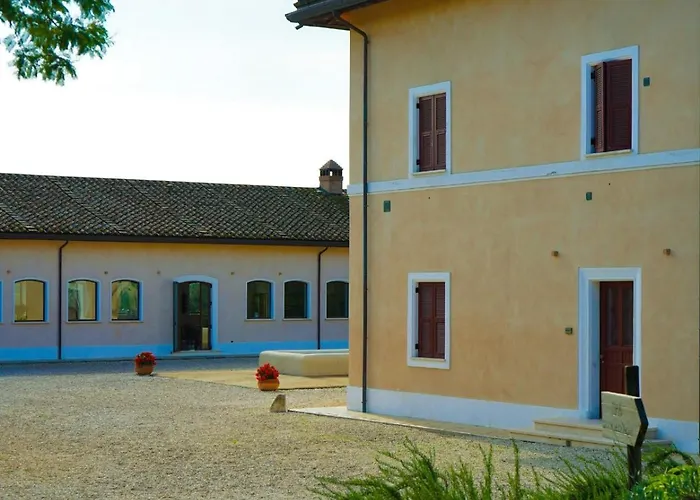 Borgo Pallavicini Mori